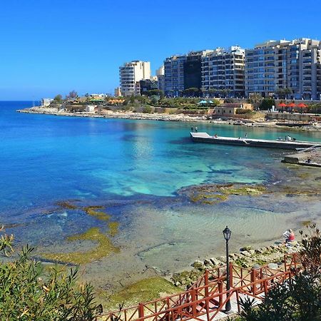 Modern Apartment Just Off The Promenade Sliema Exteriér fotografie
