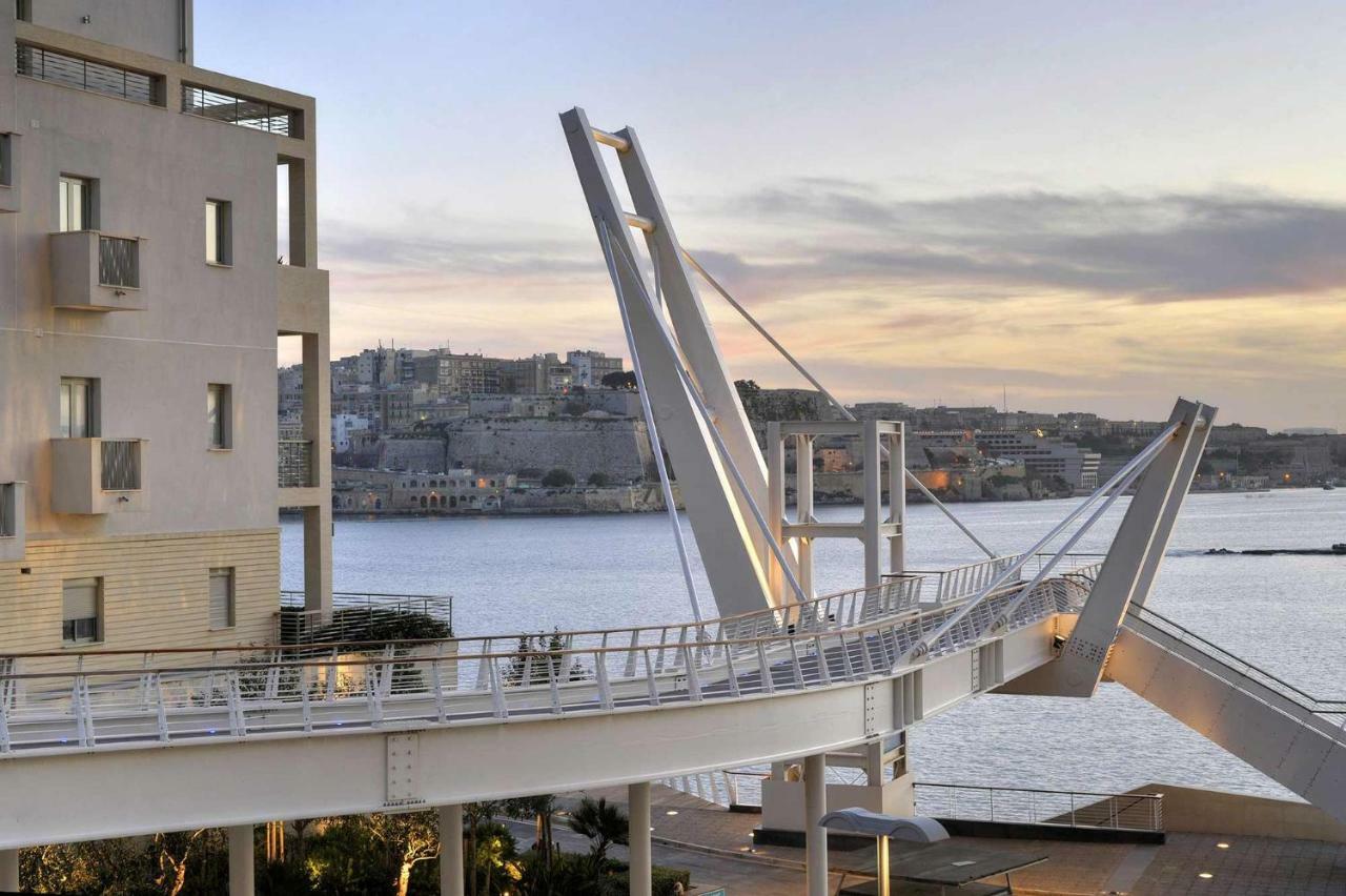 Modern Apartment Just Off The Promenade Sliema Exteriér fotografie